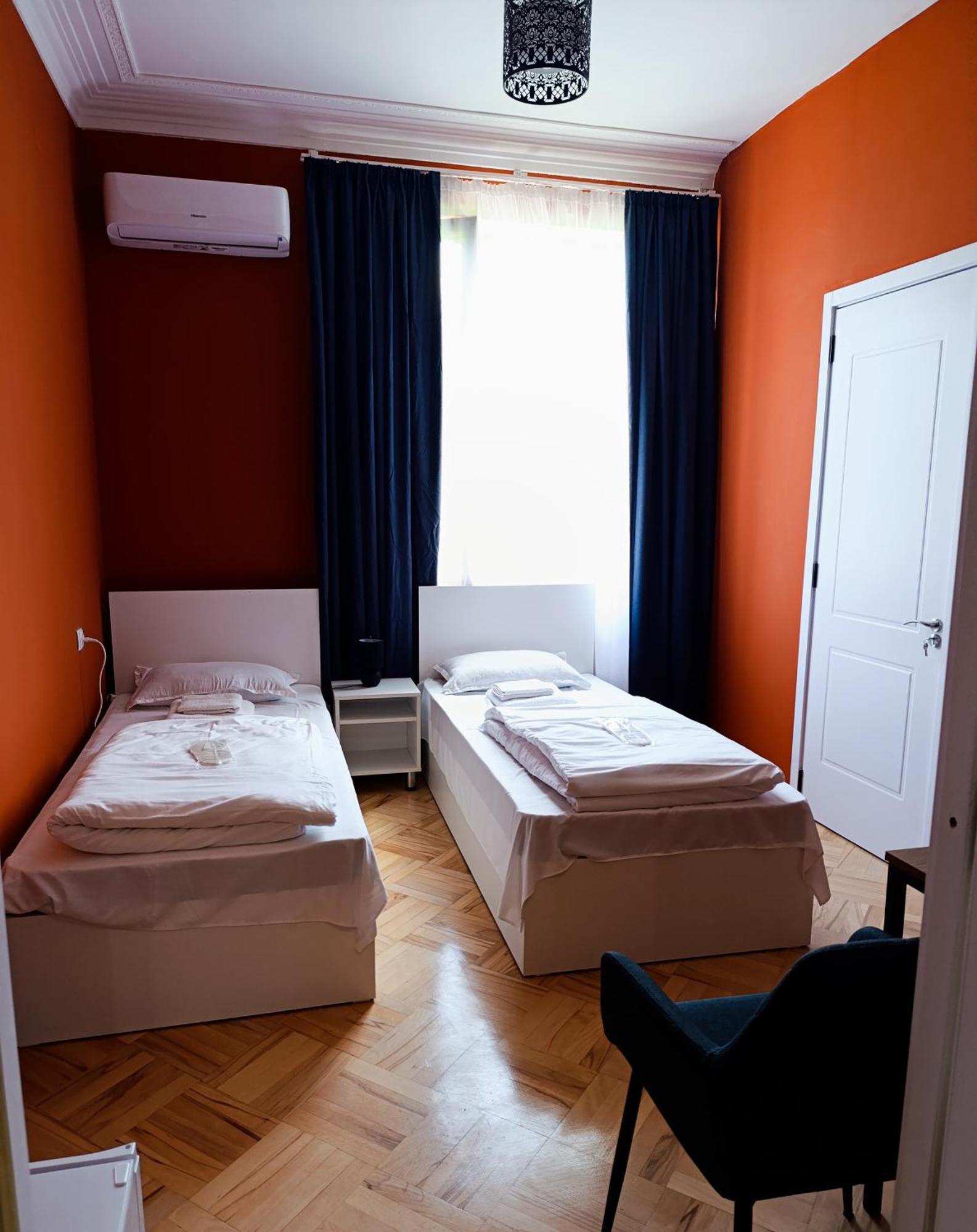 Guest House Top Floor Telavi Esterno foto